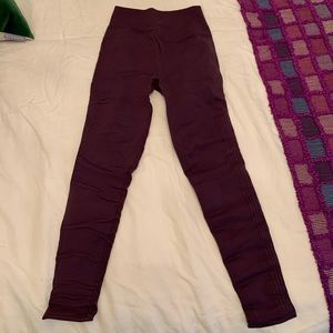 Deep purple thick, ribbed 7/8 leggings